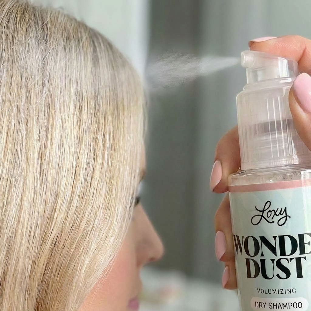 Wonder Dust Dry Shampoo: Oil-Absorbing, Volumizing Powder for Light, Brown & Dark Hair
